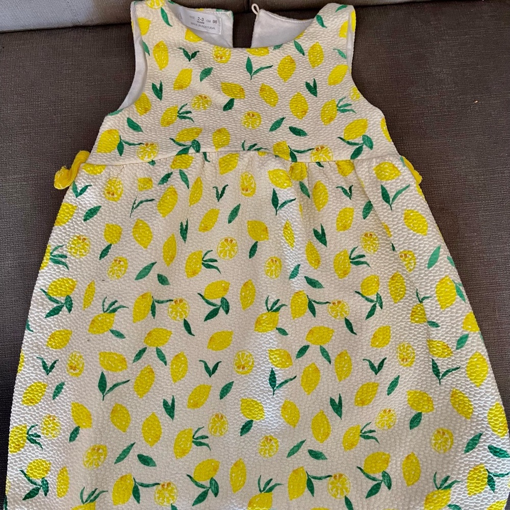 Zara toddler dress with lemons